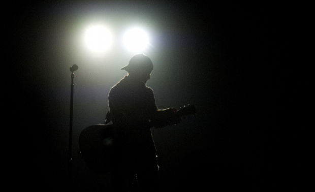 Dierks Bentley, 10/10/2013